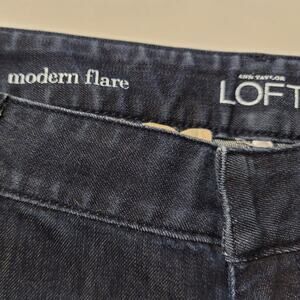 Ann Taylor Loft Size 4 Modern Flare Pants